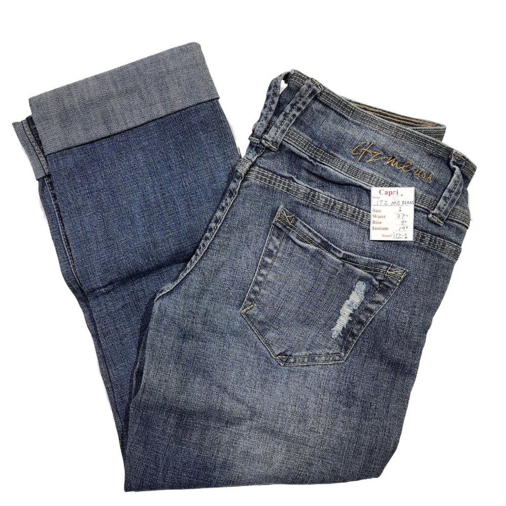 NWT Women's Tattered Style Capri Jeans Size 1